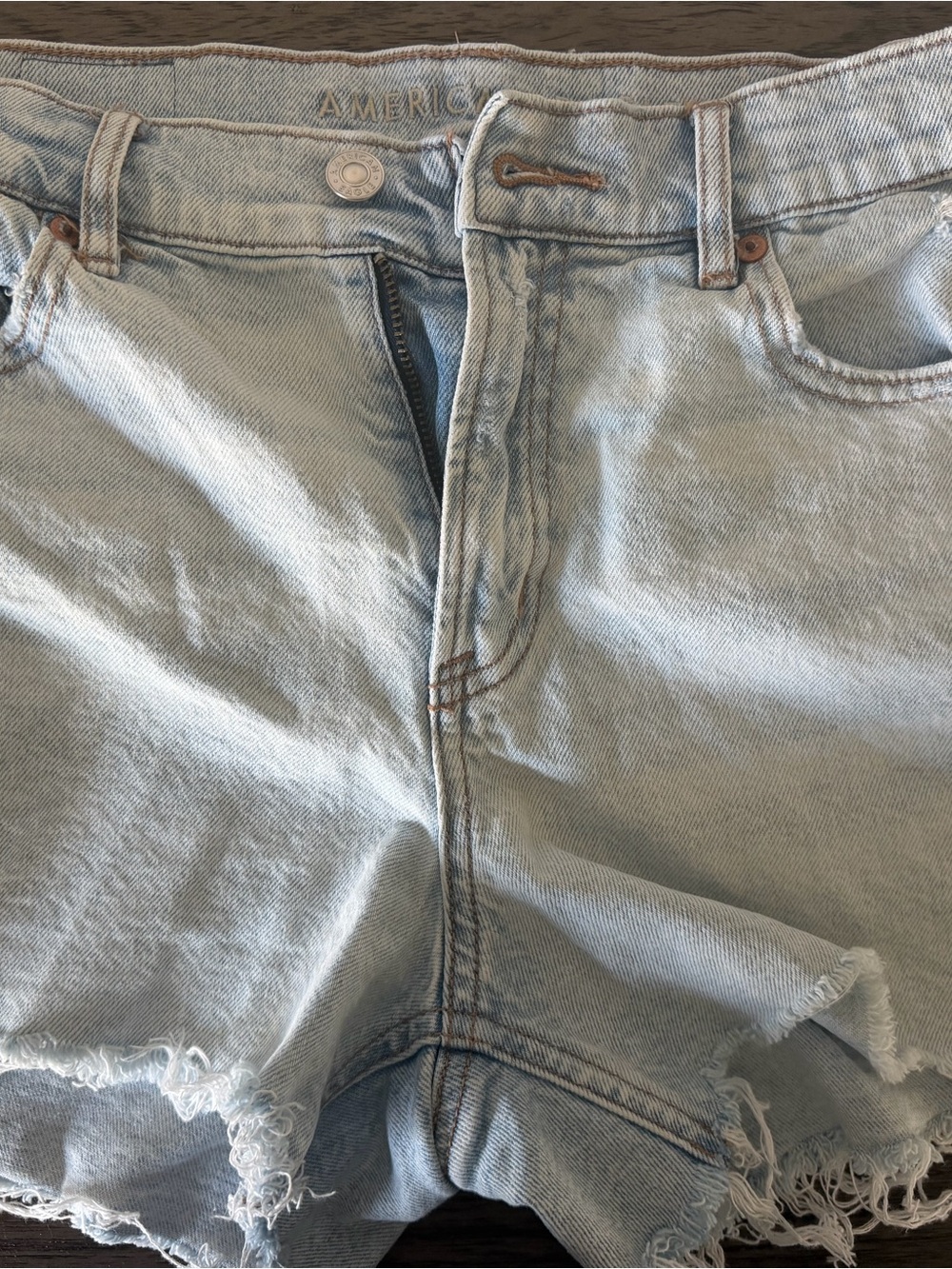 American Eagle Outfitters Light Blue Frayed Hem Women’s Denim Shorts